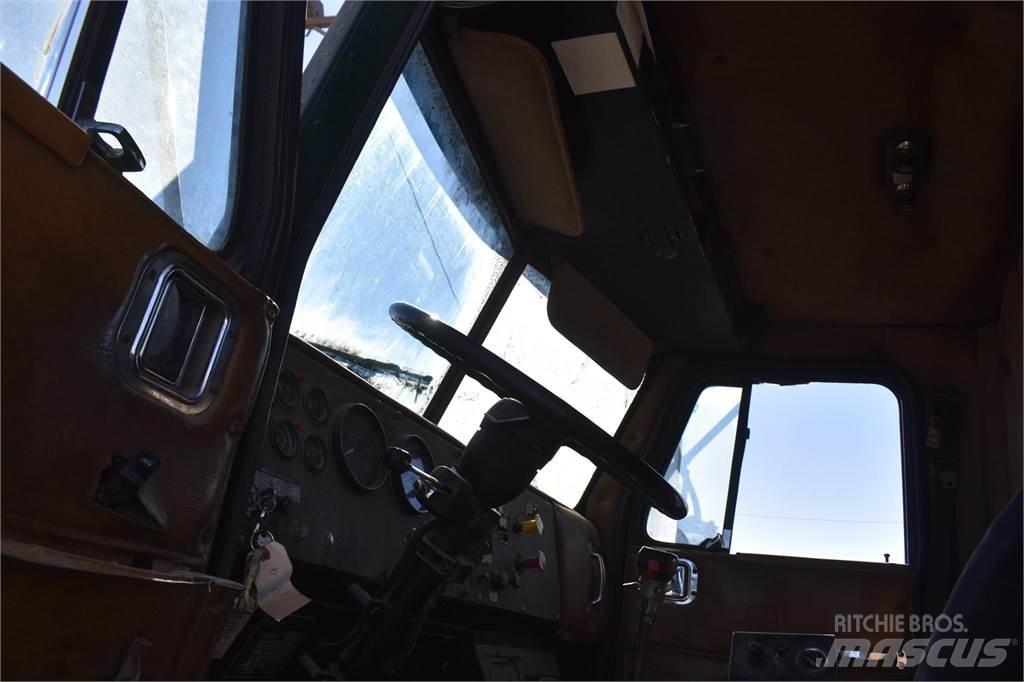  MARMON 330 شاحنات الرافعات