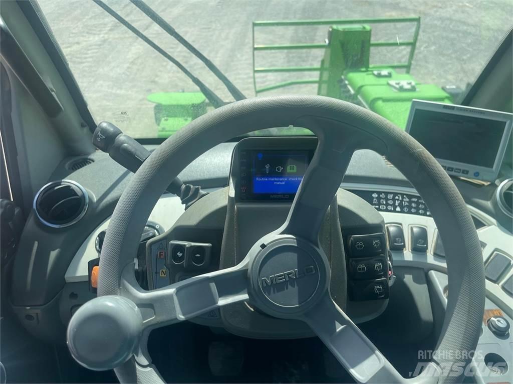 Merlo P50.18HM مناولات متداخلة