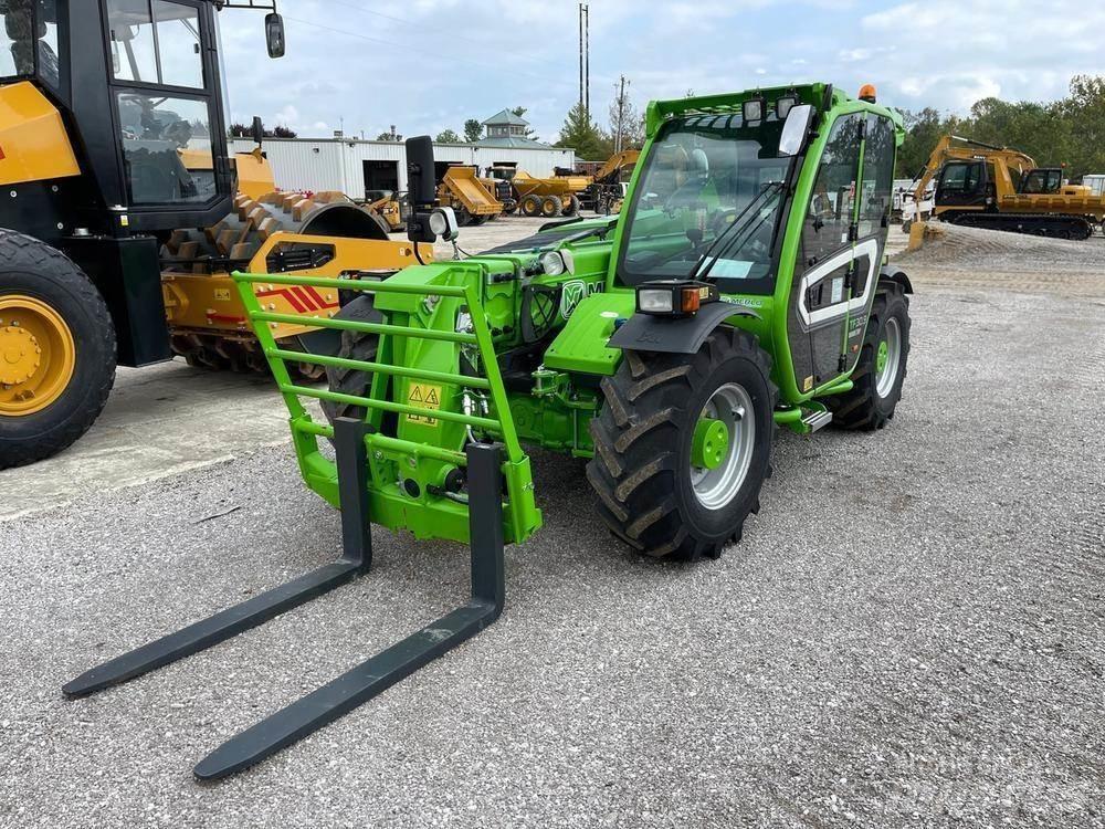Merlo TF30.9 مناولات متداخلة