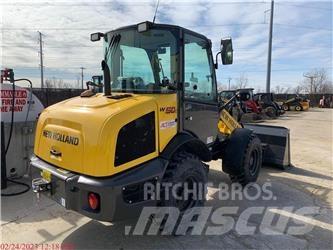 New Holland W50C لوادر بعجل