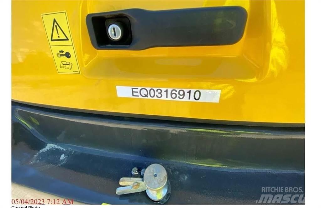 New Holland W80C لوادر بعجل