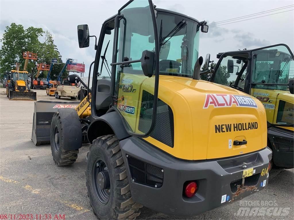 New Holland W80C لوادر بعجل
