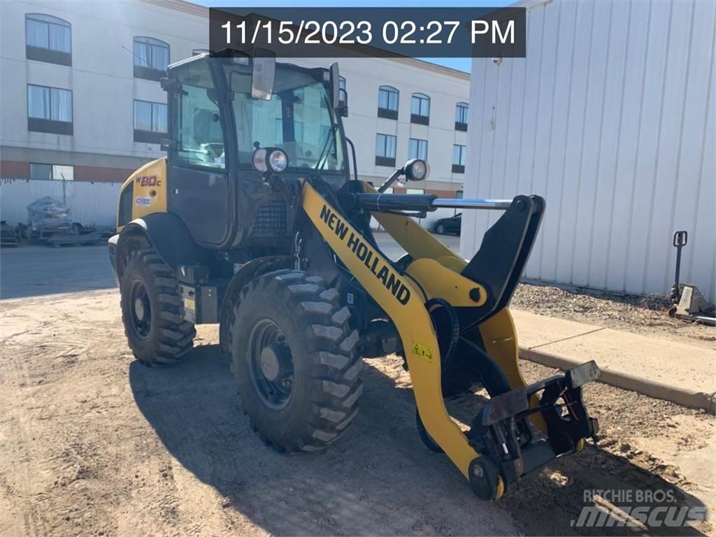 New Holland W80C لوادر بعجل