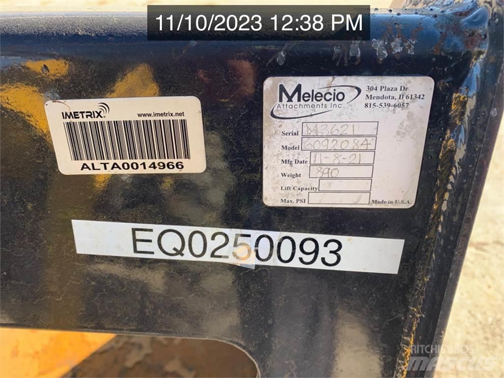 New Holland W80C لوادر بعجل