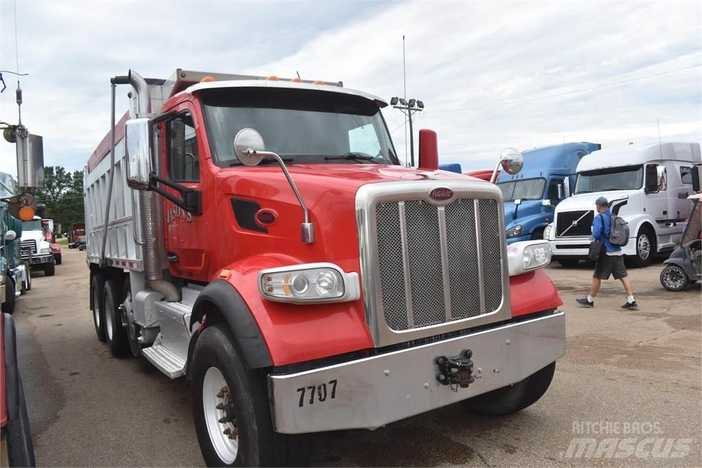 Peterbilt 567 شاحنات قلابة