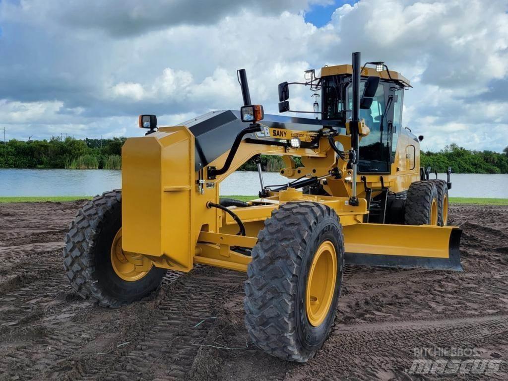 Sany SMG200C-8 معدات تمهيد الطرق