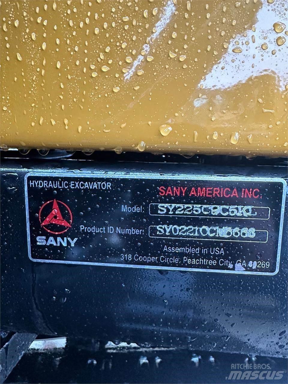 Sany SY225C حفارات زحافة