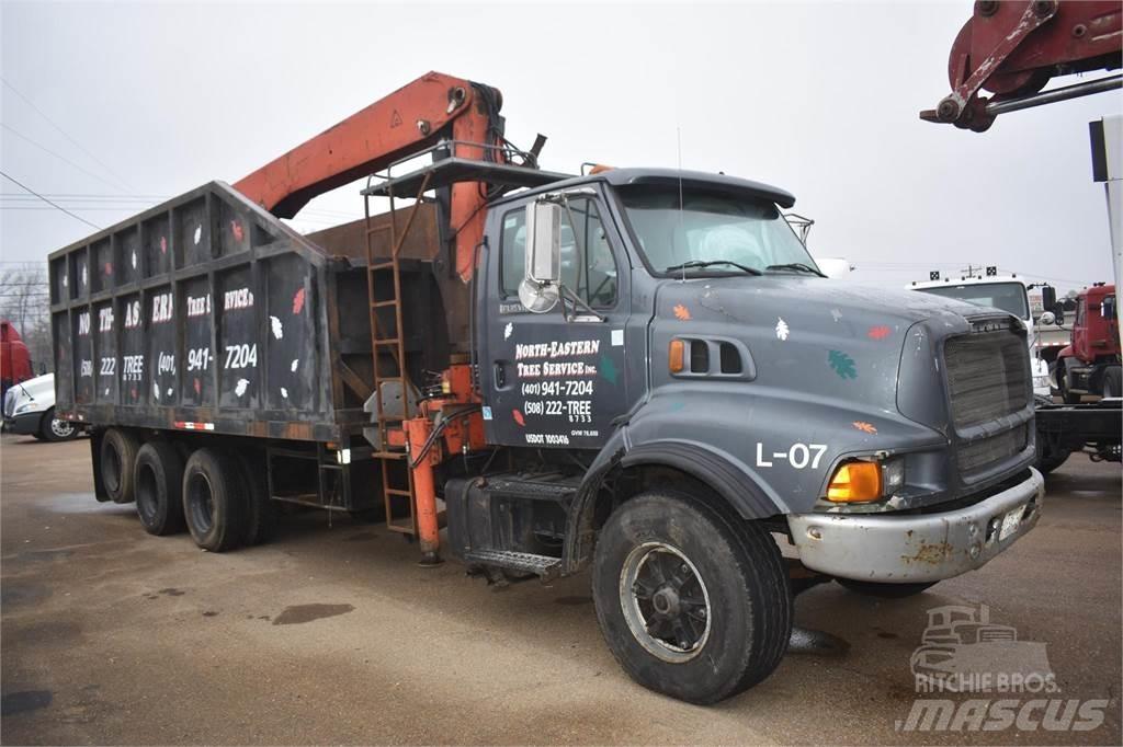 Sterling L9500 شاحنات الرافعات