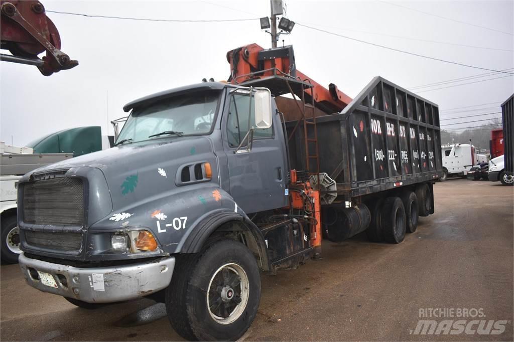 Sterling L9500 شاحنات الرافعات