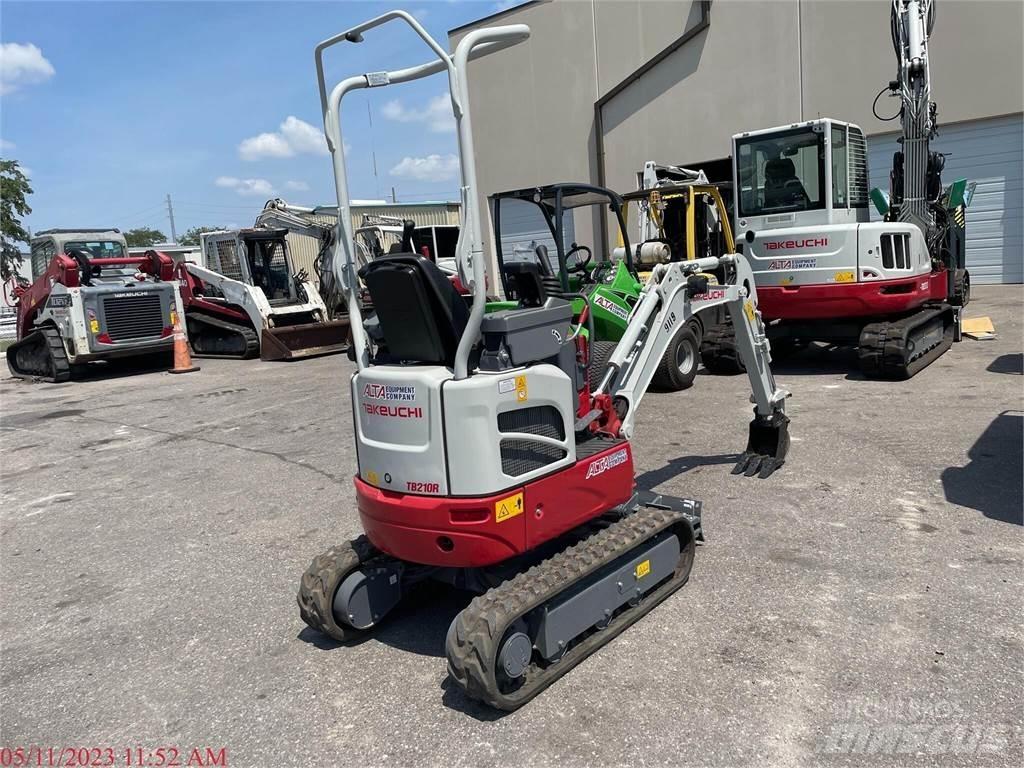 Takeuchi TB210R حفارات صغيرة أقل من 7 طن (حفارات صغيرة)