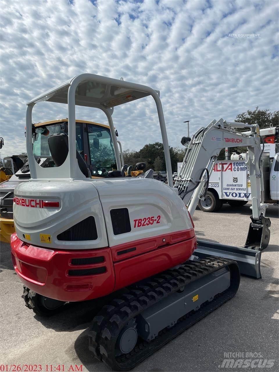 Takeuchi TB235-2 حفارات صغيرة أقل من 7 طن (حفارات صغيرة)