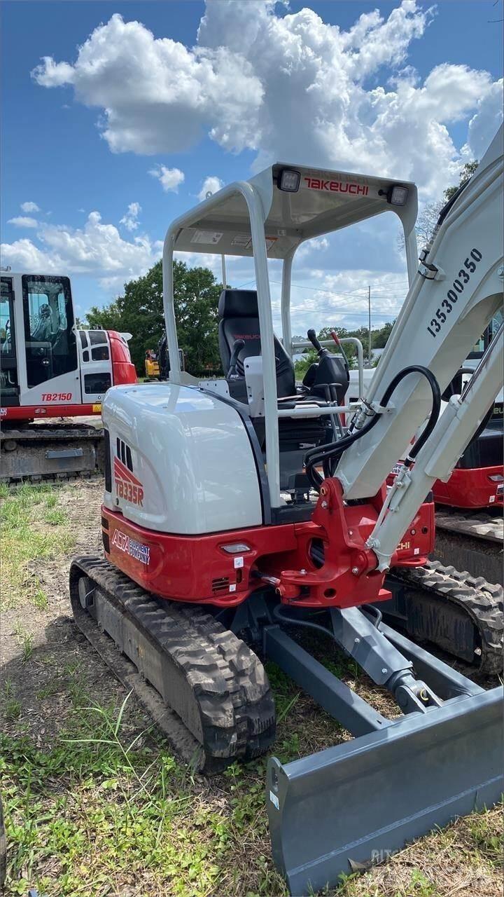 Takeuchi TB335R حفارات صغيرة أقل من 7 طن (حفارات صغيرة)