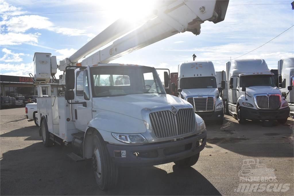 Terex HR5TC-55 المنصات الهوائية المثبتة على شاحنة