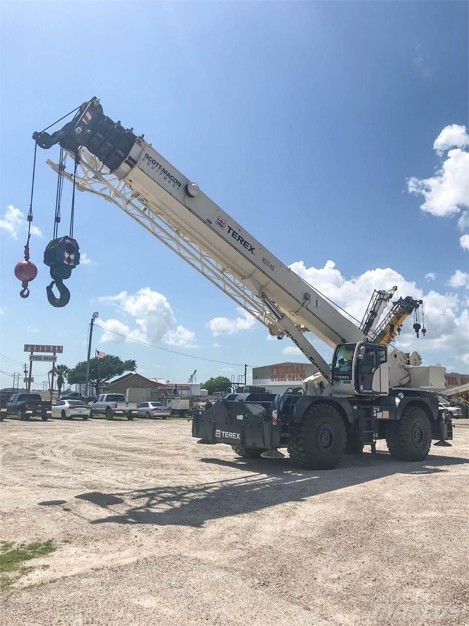 Terex QUADSTAR 1100 رافعات الطرق الوعرة