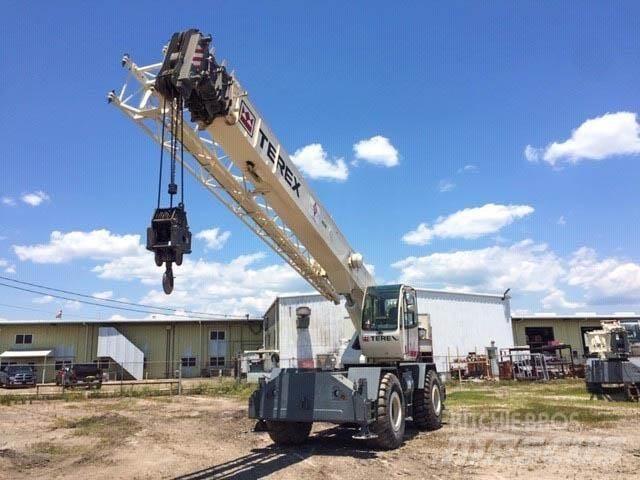 Terex RT230-1 رافعات الطرق الوعرة