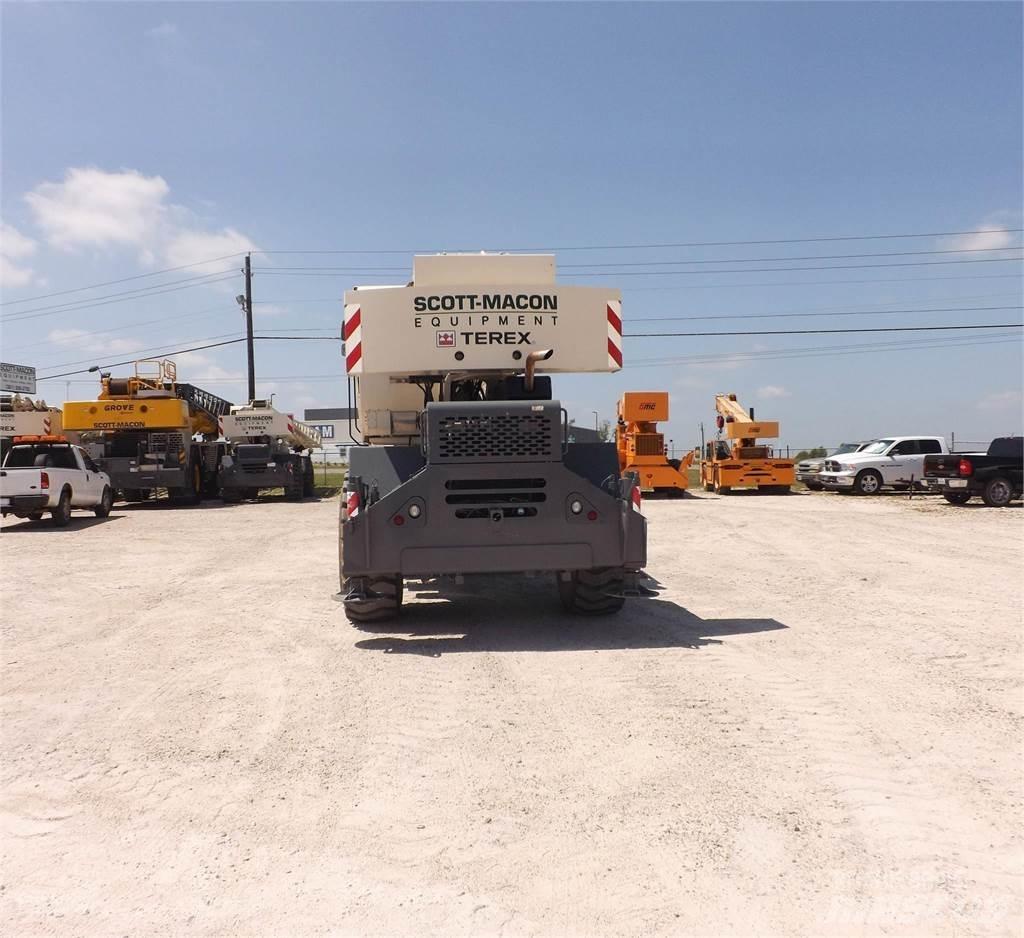 Terex RT230-2 رافعات الطرق الوعرة