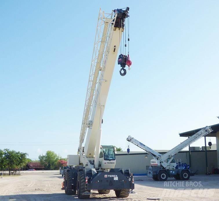 Terex RT555 رافعات الطرق الوعرة