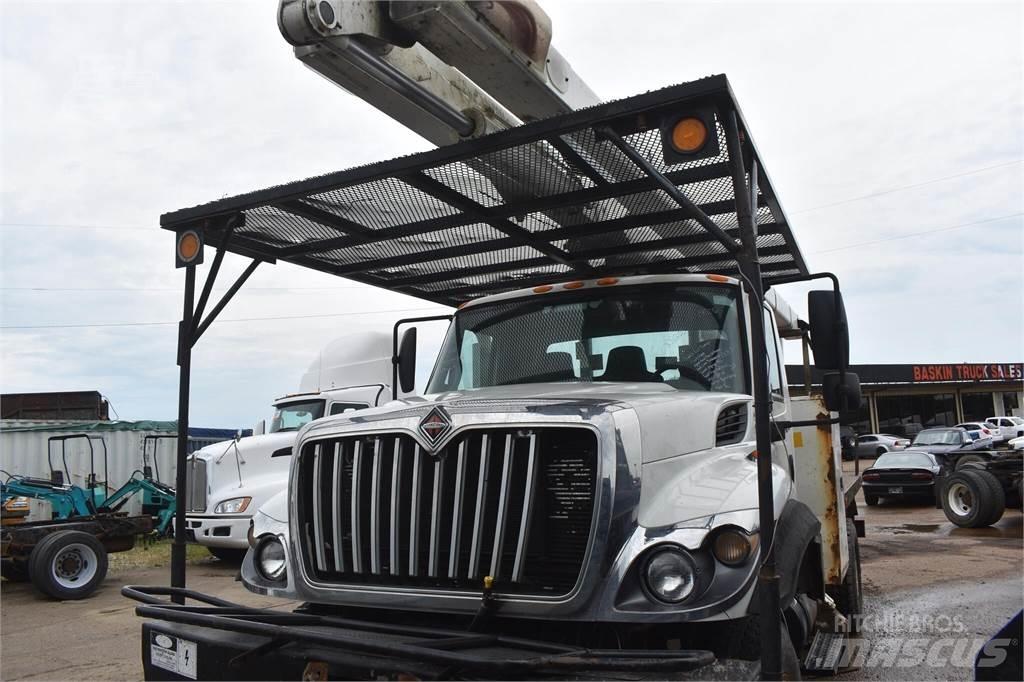 Terex XT PRO 60 المنصات الهوائية المثبتة على شاحنة