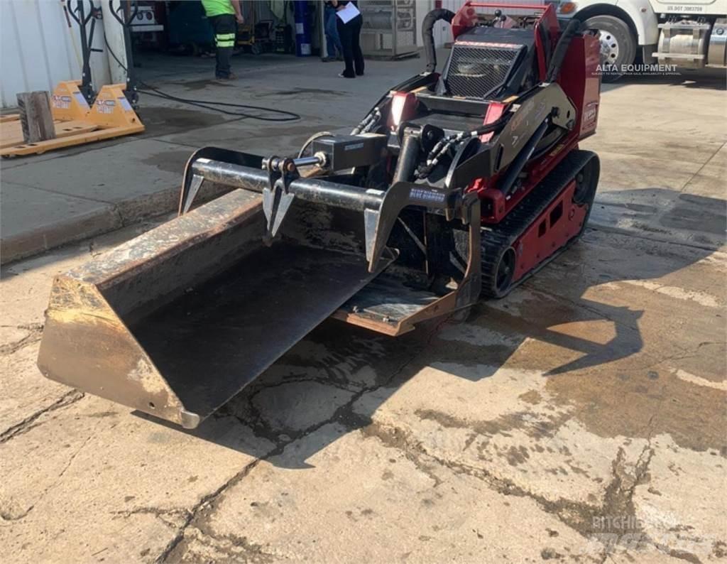 Toro DINGO TX1000W لوادر انزلاقية التوجيه