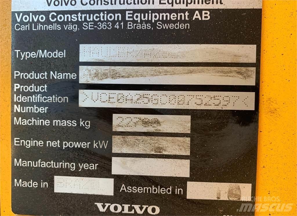 Volvo A25G ساحبات مفصلية