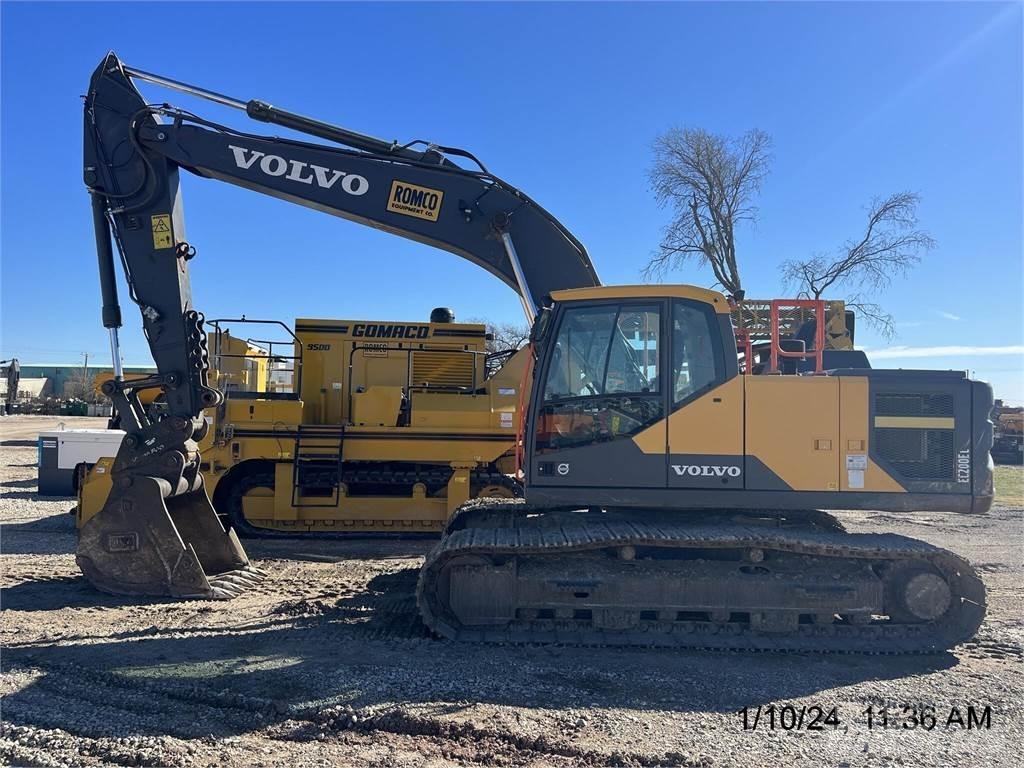 Volvo EC200EL حفارات زحافة