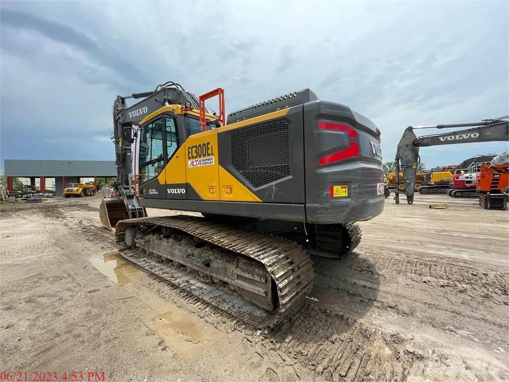 Volvo EC300EL حفارات زحافة