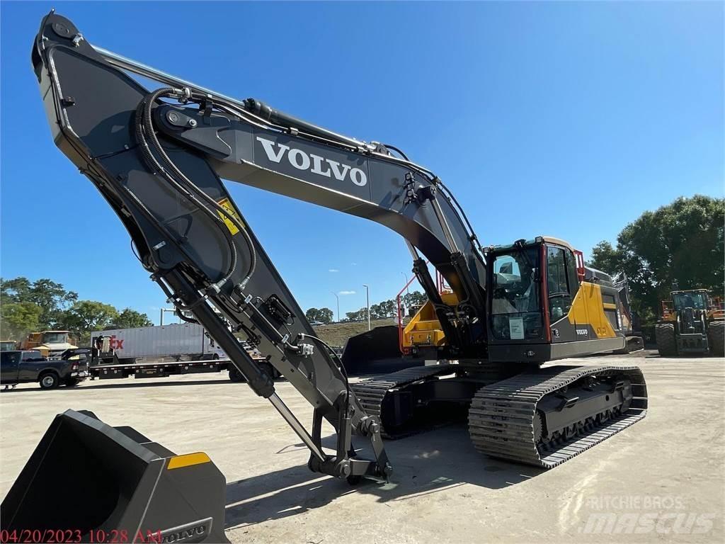 Volvo EC350EL حفارات زحافة