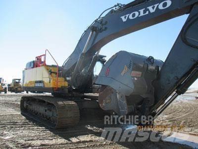 Volvo EC480EL حفارات زحافة