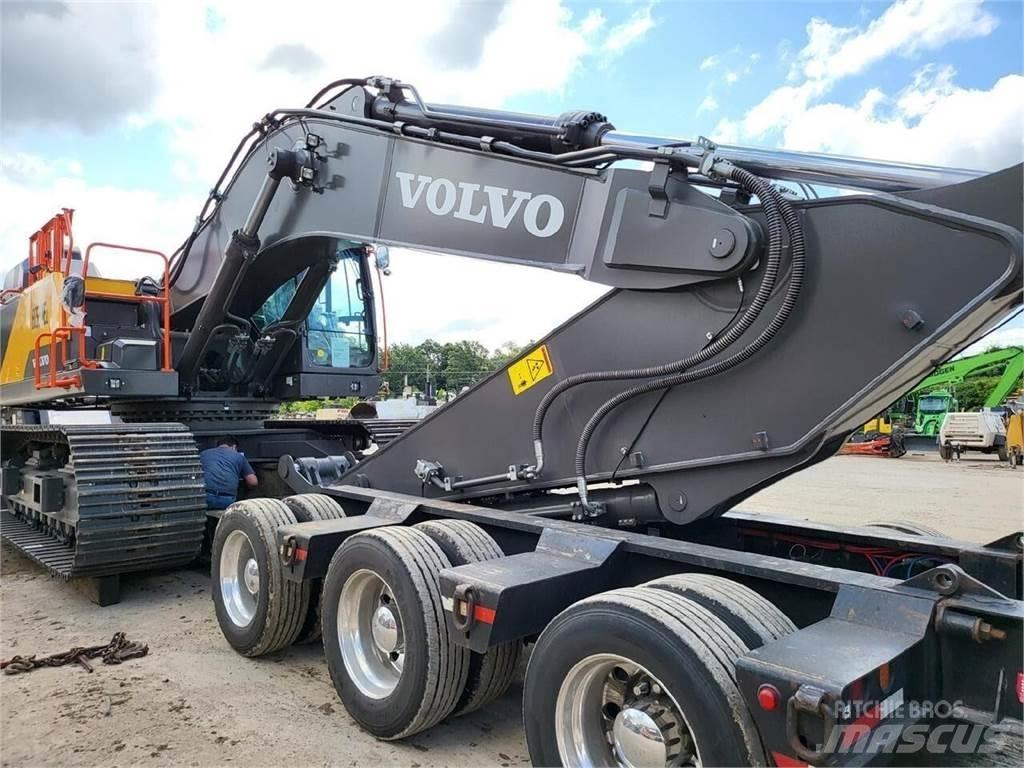 Volvo EC530EL حفارات زحافة