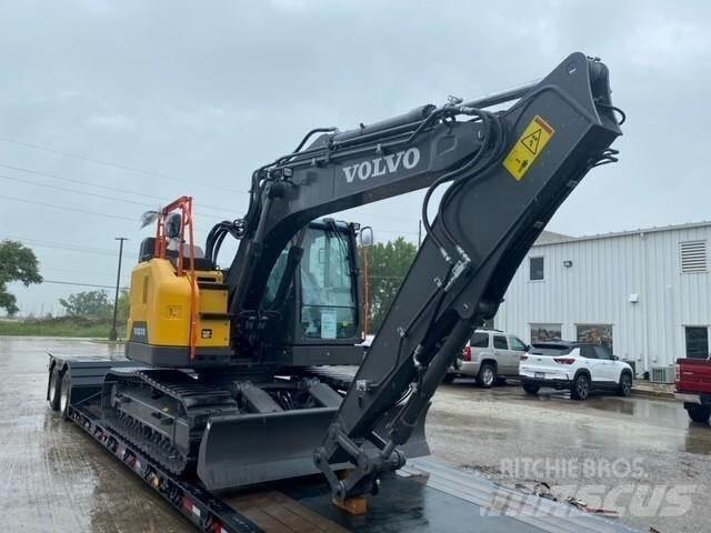 Volvo ECR145EL حفارات زحافة