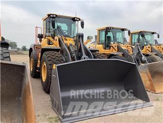 Volvo L110H لوادر بعجل