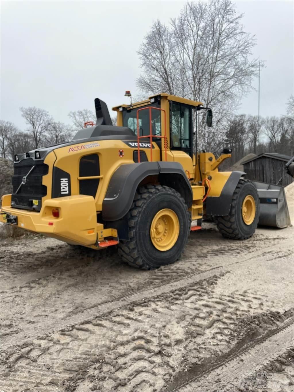 Volvo L120H لوادر بعجل