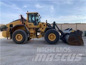 Volvo L180H لوادر بعجل