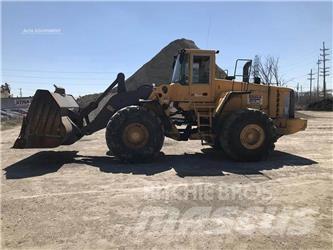 Volvo L220E لوادر بعجل