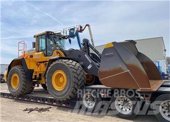 Volvo L220H لوادر بعجل