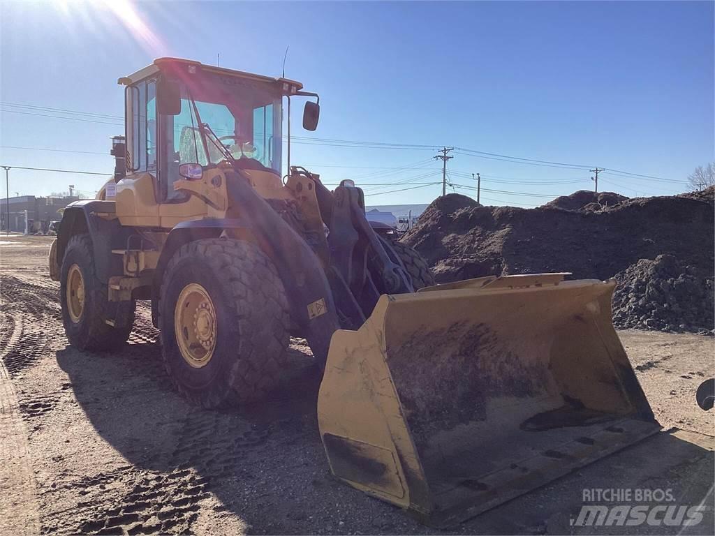 Volvo L70G لوادر بعجل