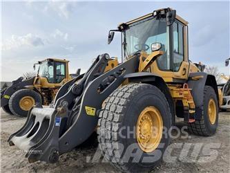 Volvo L70H لوادر بعجل