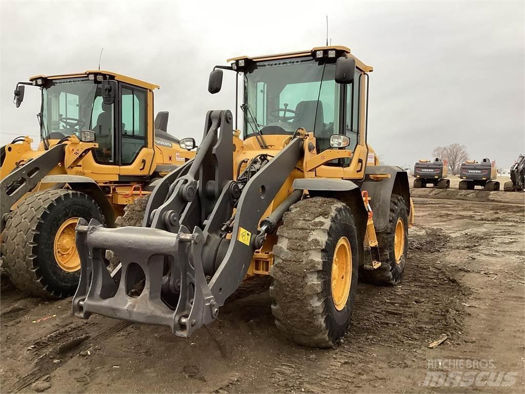 Volvo L70H لوادر بعجل