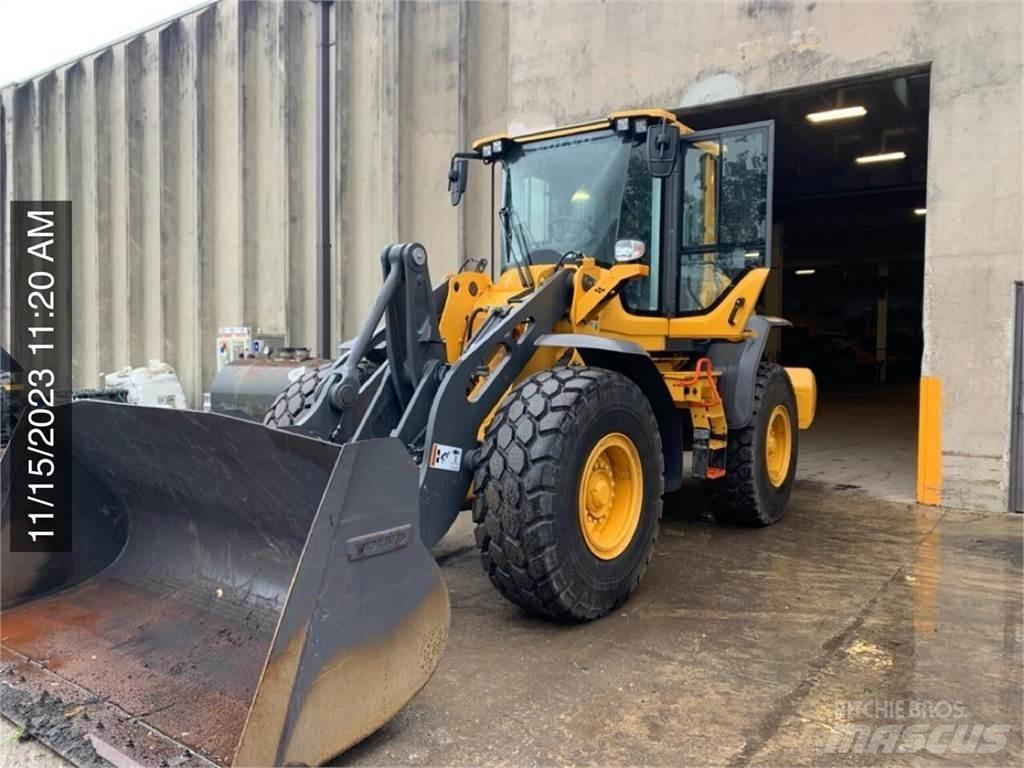 Volvo L70H لوادر بعجل