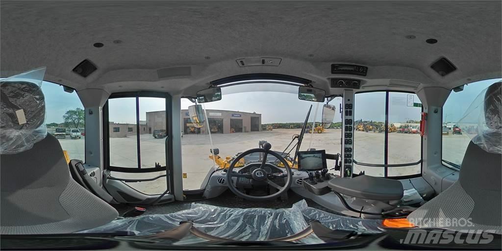 Volvo L90H لوادر بعجل