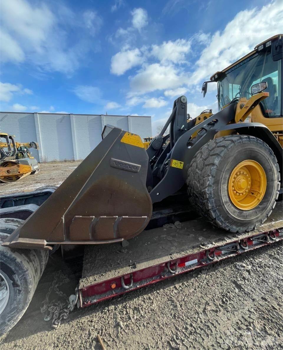 Volvo L90H لوادر بعجل
