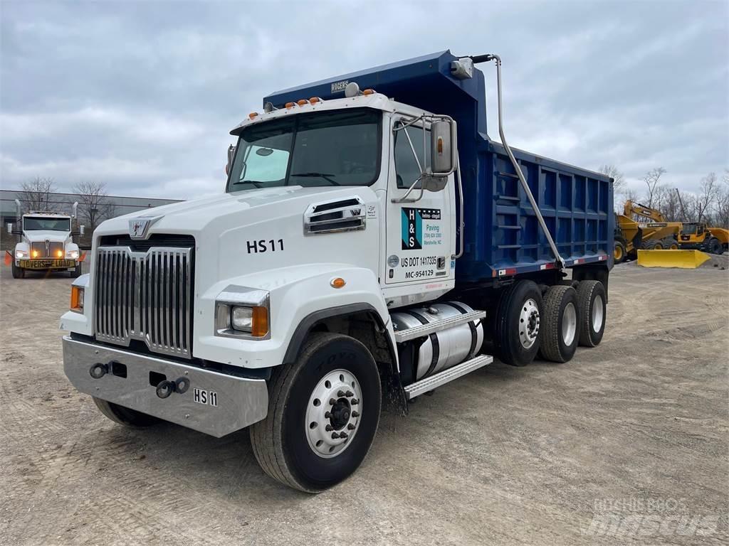 Western Star 4700 أخرى