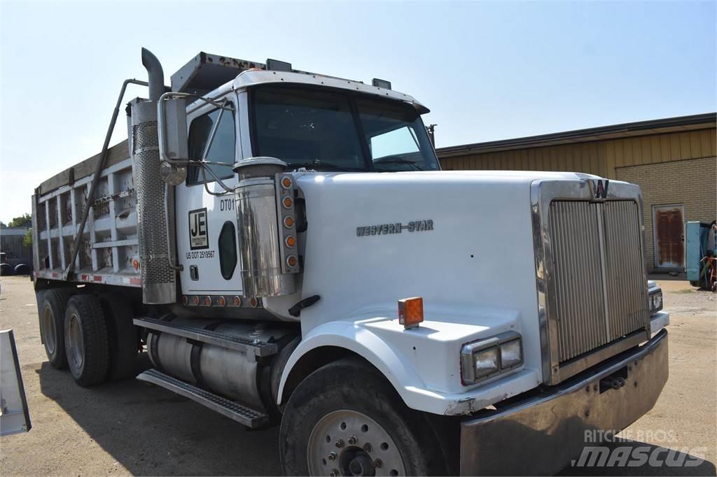 Western Star 4900FA شاحنات قلابة