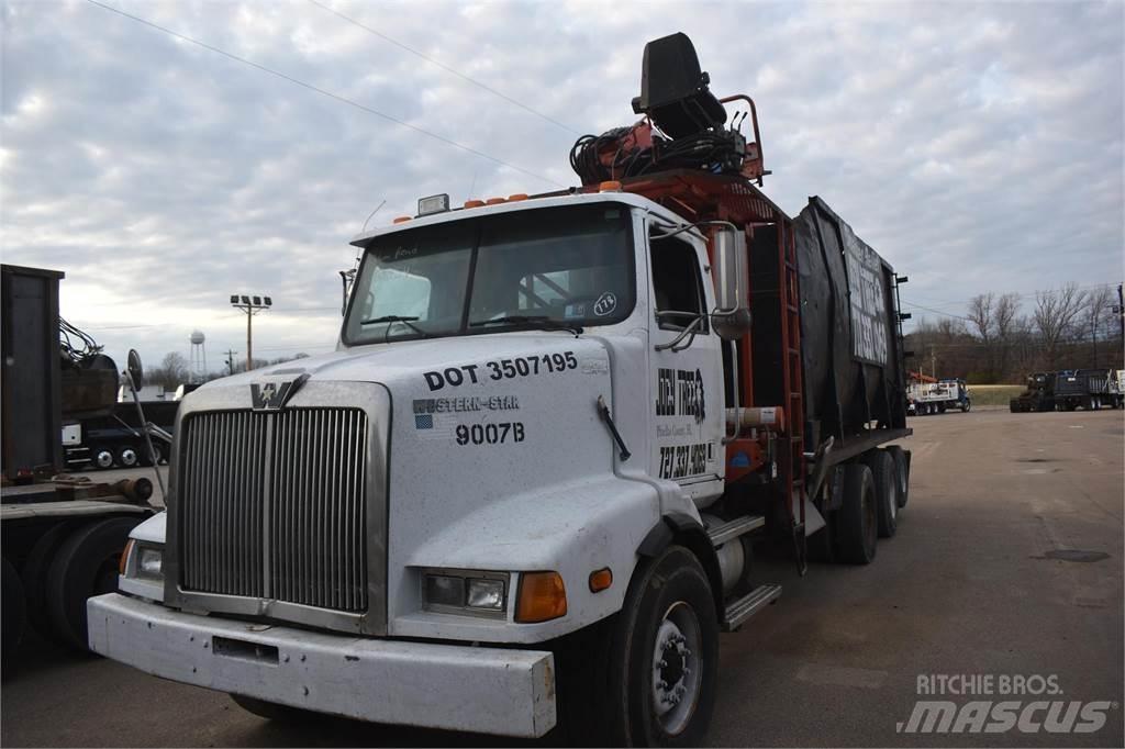 Western Star 5800 شاحنات الرافعات