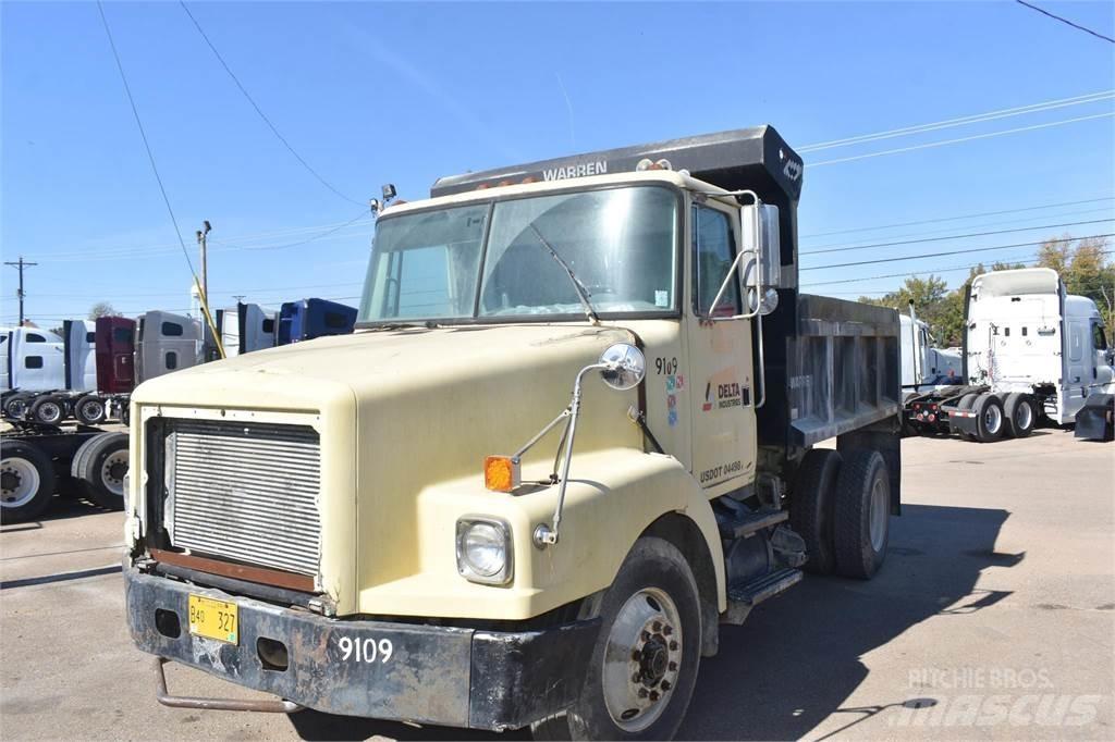 White/GMC WG42 شاحنات قلابة
