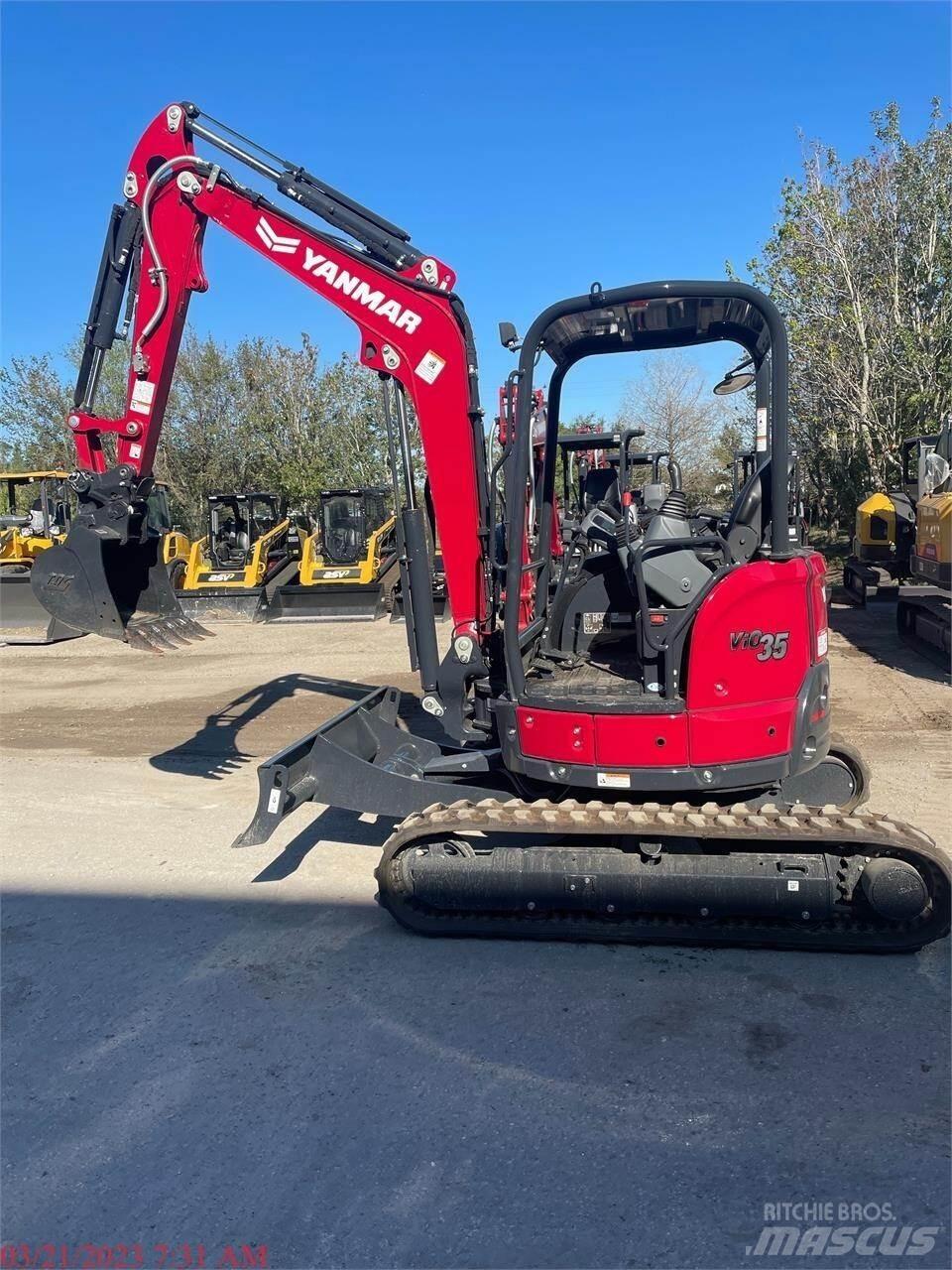 Yanmar VIO35-6A حفارات صغيرة أقل من 7 طن (حفارات صغيرة)