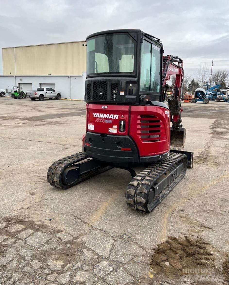 Yanmar VIO35-6A حفارات صغيرة أقل من 7 طن (حفارات صغيرة)