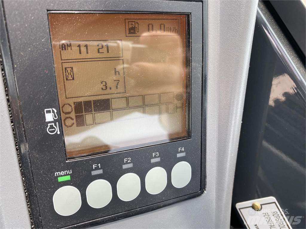Yanmar VIO55-6A حفارات صغيرة أقل من 7 طن (حفارات صغيرة)