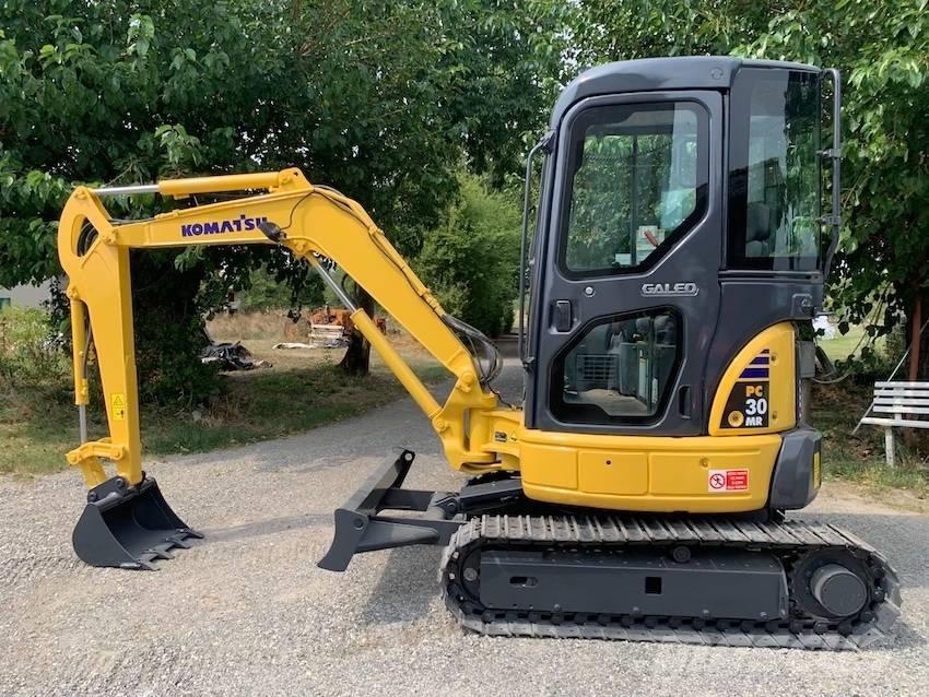 Komatsu PC 30 MR-2 حفارات صغيرة أقل من 7 طن (حفارات صغيرة)