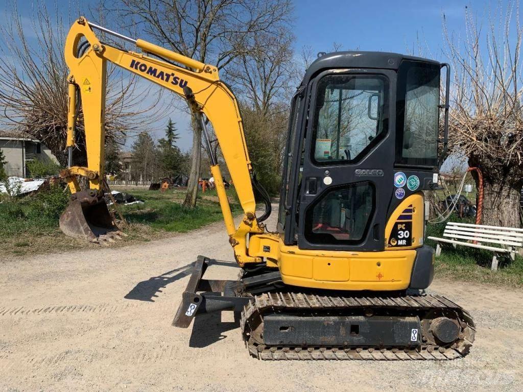 Komatsu PC 30 MR-2 حفارات صغيرة أقل من 7 طن (حفارات صغيرة)